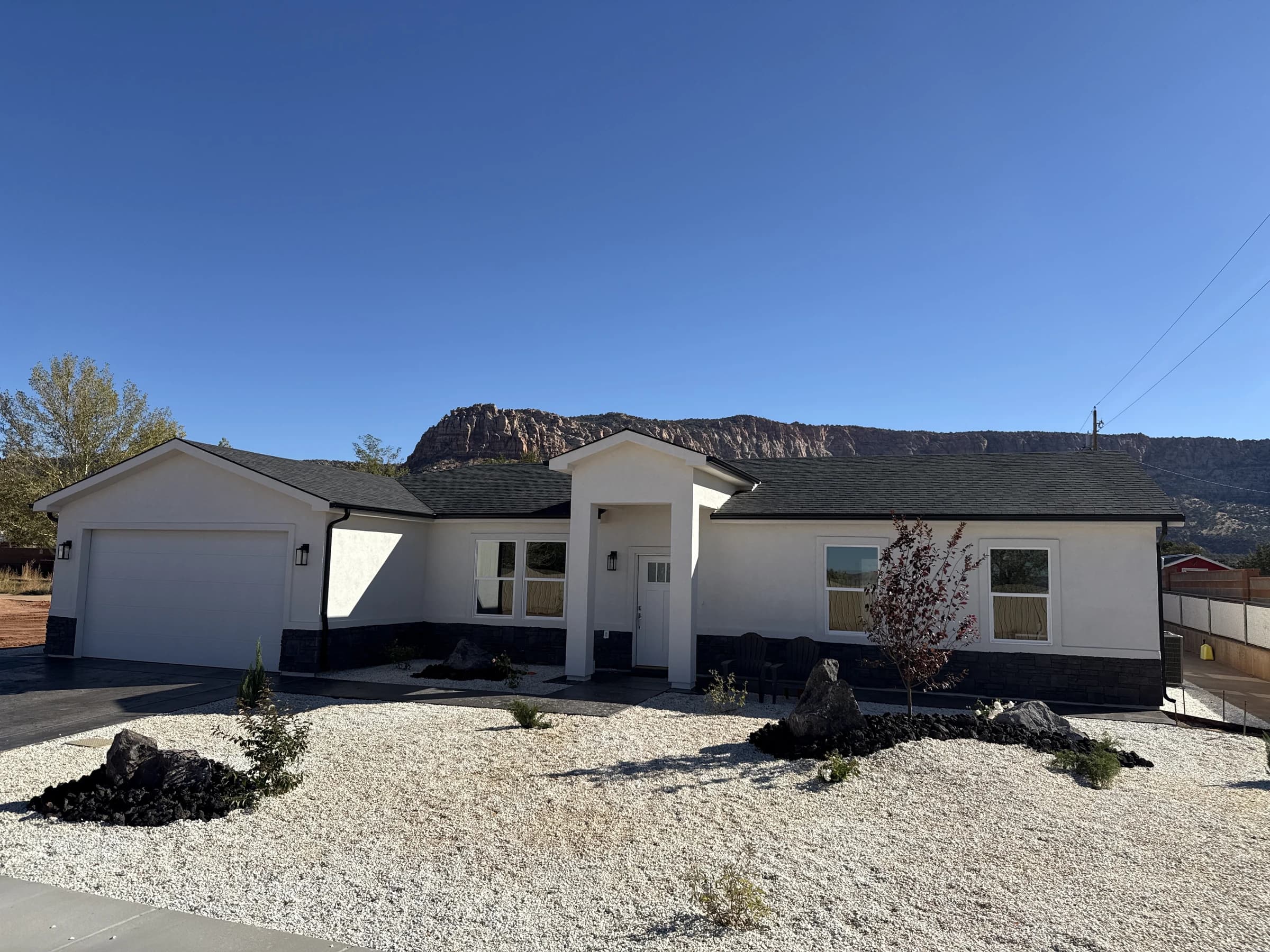 3 Bed / 2 Bath + Casita