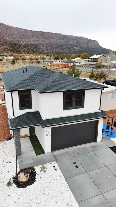 Two Story — Finished home surfaces and appliances